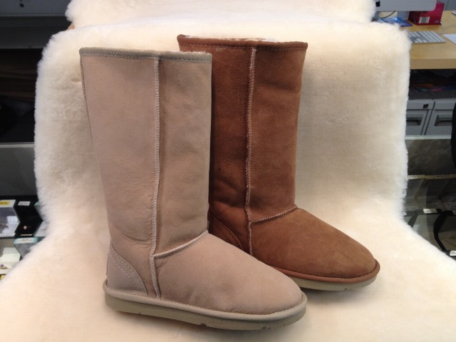 Sheepskin Footwear Image - 12