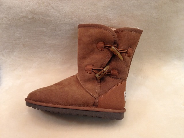 Sheepskin Footwear Image - 16