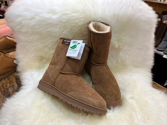 Sheepskin Footwear Image - 40